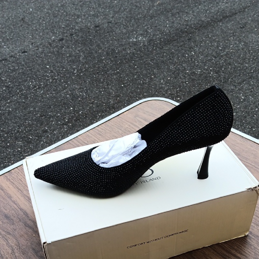Elegant Black Women's Heels
